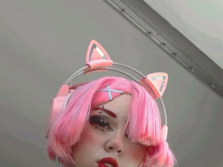 cat girl maid is a little dangerous 