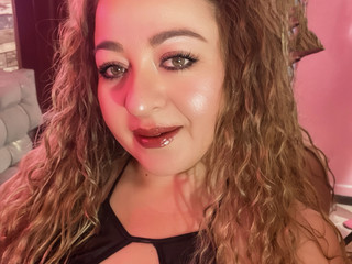 😘 😘 😘