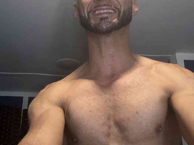 Sexystud12