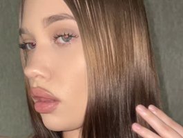 Glossmixdoll