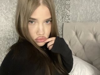 Glossmixdoll