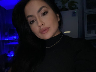 Silence can also be provocative 🖤
