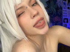PeacchyPawss — LIVE on BongaCams