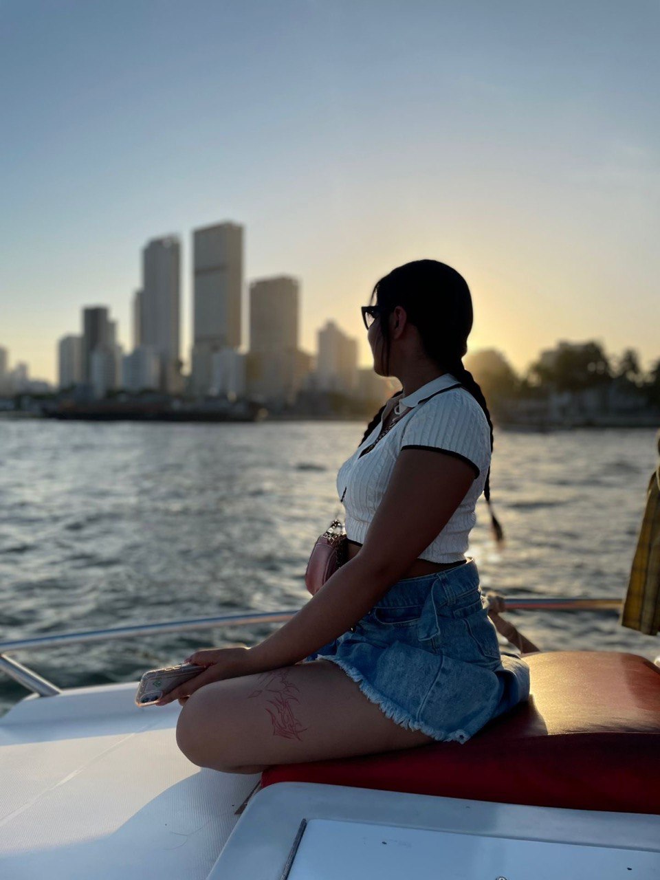 BubaluUwwu A nice sunset 🌆❤️😍 image: 1