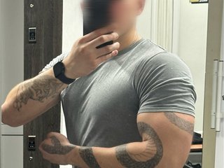 Modelo webcam Dmitriy48