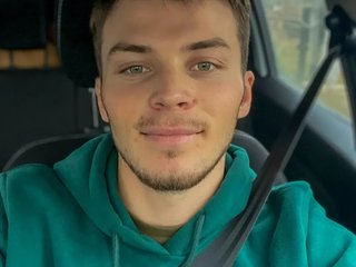 Alex20004