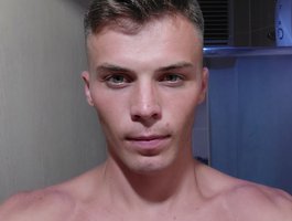 Alex20004
