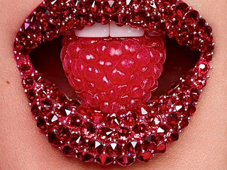 Lips.