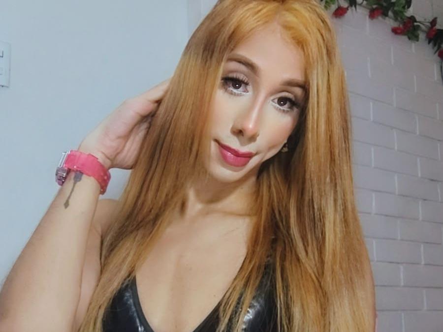 DanielaSlut im very slutty with nice cosplays image: 1