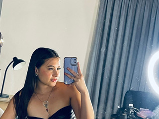 My body in the mirror