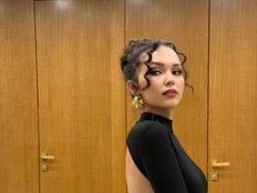 elina-syui