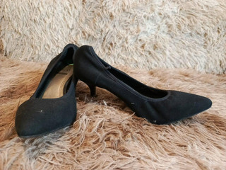 HEELS 5