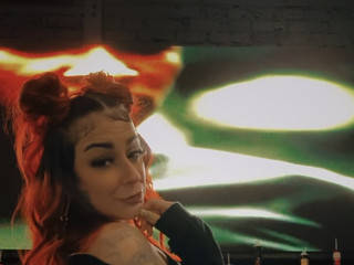 🔥 Tattooed Tease 🔥