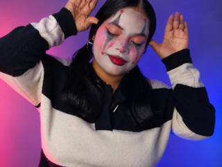 LITTLE CLOWN 🤡😻