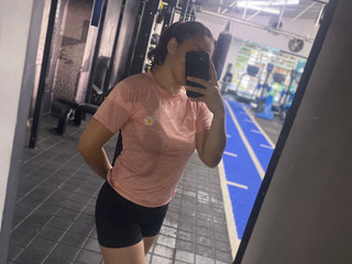 I would like to kiss u