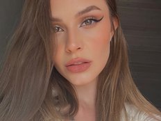 الصورة الرمزية لـRonnieRose