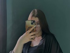 PeachBabe — LIVE on BongaCams