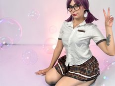 littlejinx — LIVE on BongaCams
