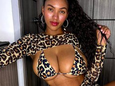 Sweet-Mia80's avatar