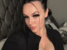 Riri-bstvx Live Webcam on BongaCams