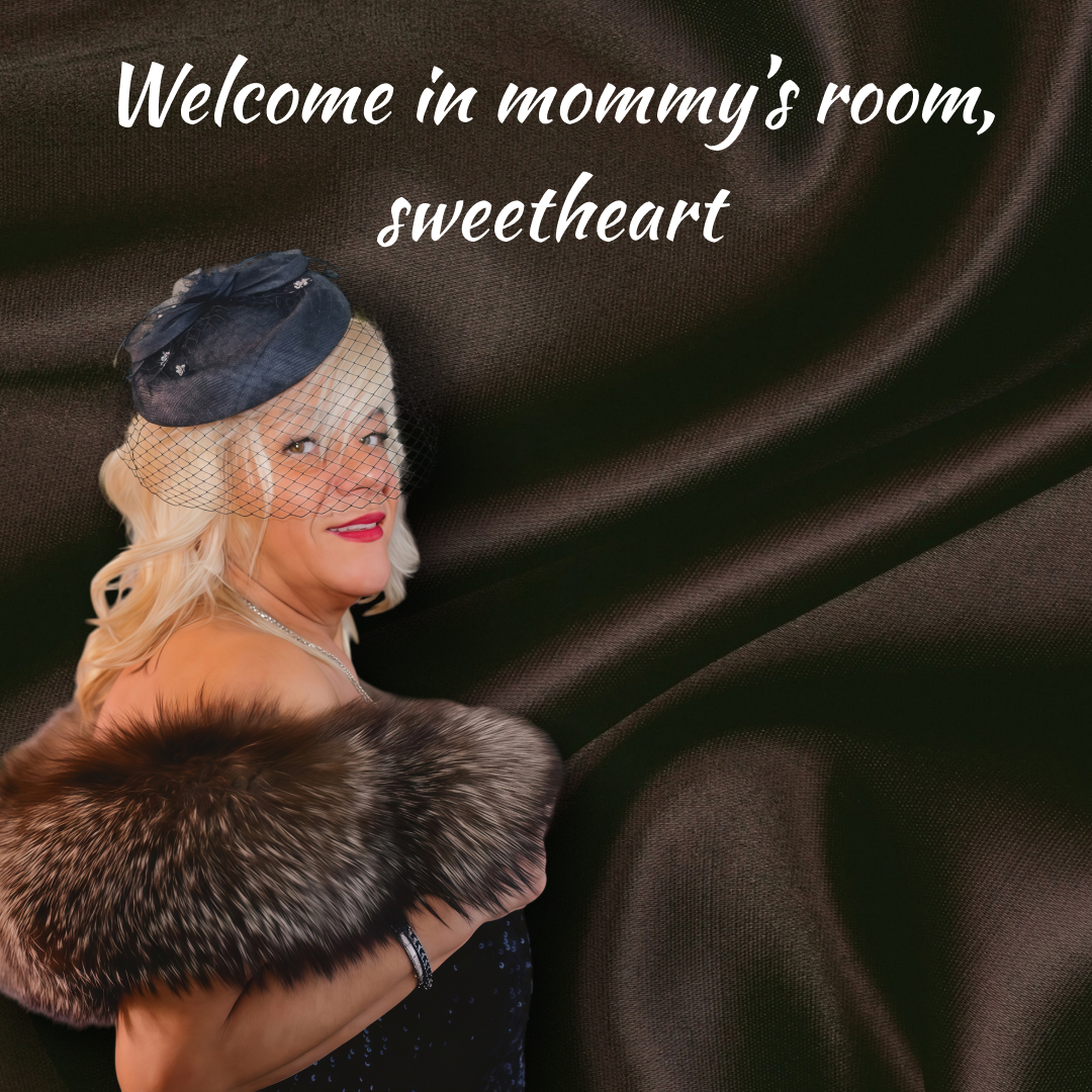 AnittaHarris HELLO image: 1