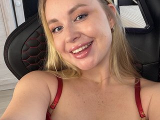 Live трансляция Kitty-Kelsi - Runet.cam
