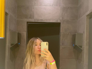 Cute but Cheeky 😼