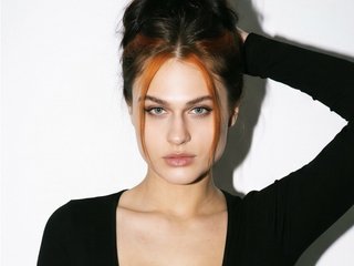 Live трансляция Vanessa-Tenderness - Runet.cam