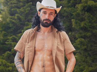 Let the moment do its thing 🔥