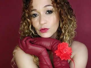 Elegant and Sensual MILF