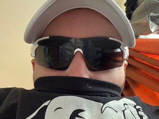 Modèle webcam LitlAnonista