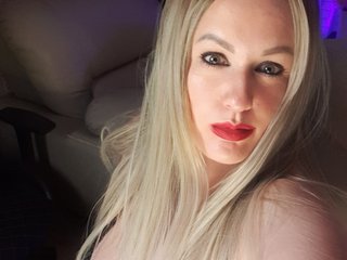 Live трансляция MariemLui - hotxchat.com