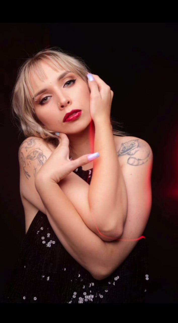 VelvetNightX Hi image: 1