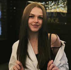 AshliLuchterhand