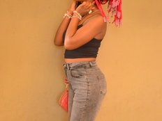 lin25 Live Webcam on BongaCams