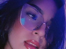 CataVelasco Live Webcam on BongaCams