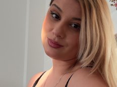 CarlaBelle — LIVE on BongaCams