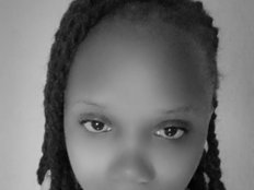 Prettyzari Live Webcam on BongaCams