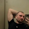 HotGuy2121