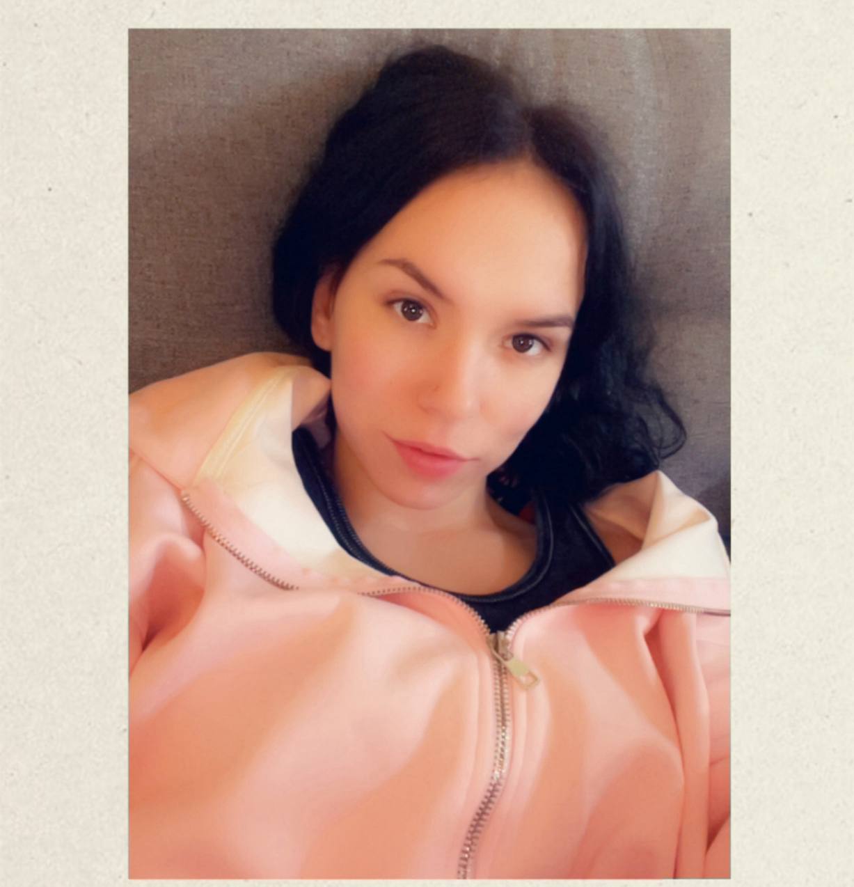 Lolamili I'm new here, please don't hurt me and I'll be your whole universe image: 1