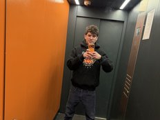OLEGMAKHROV Live Webcam on BongaCams