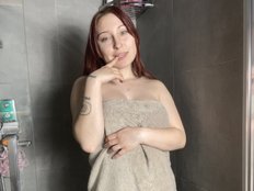 GingerAve Live Webcam on BongaCams