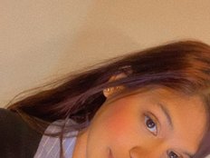 Alysha01