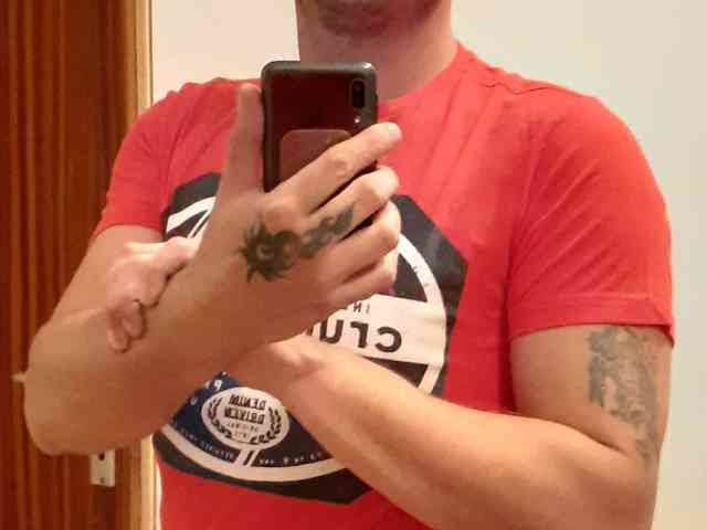 HornyDaddy42