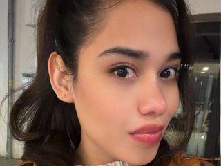 Modèle webcam Barbarakurkova22