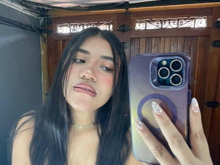 Cute 👅