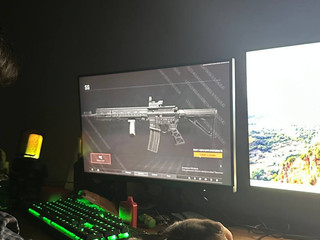 0w0
