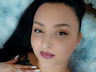 Your favorite distraction just went live 💕