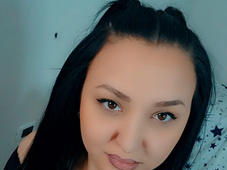 “Careful… I might become your new obsession 💕”