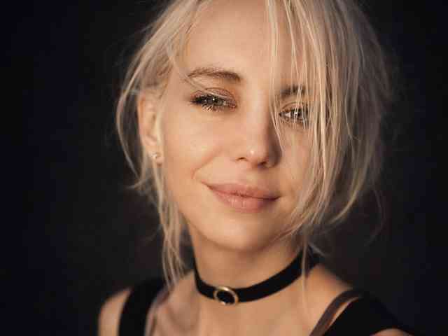 BlondIce